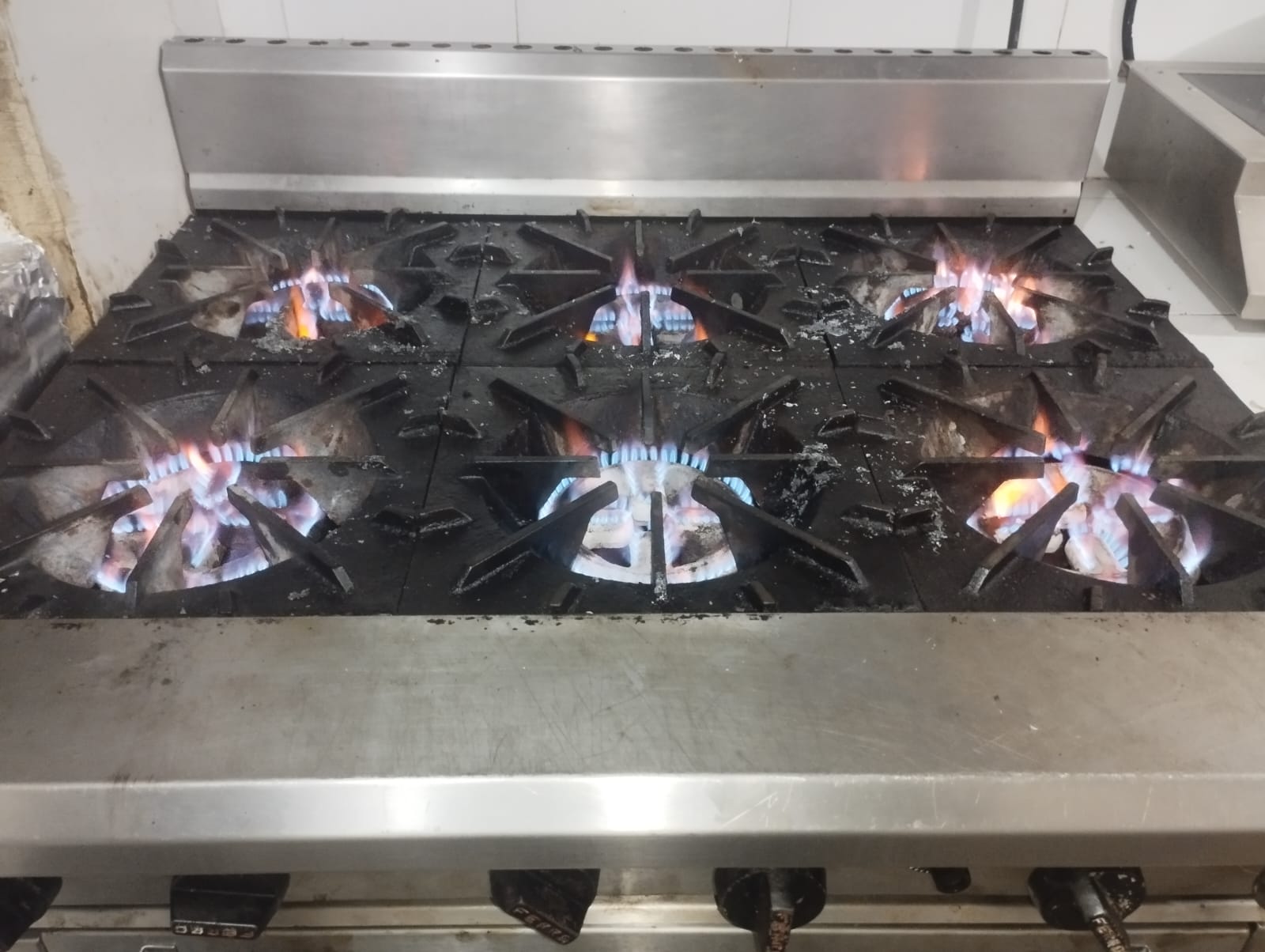 Reparación de equipos de cocinas industriales - imagen 3